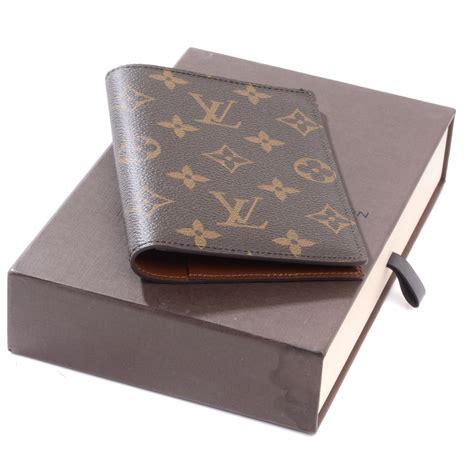 passport case louis vuitton|louis vuitton passport holder monogram.